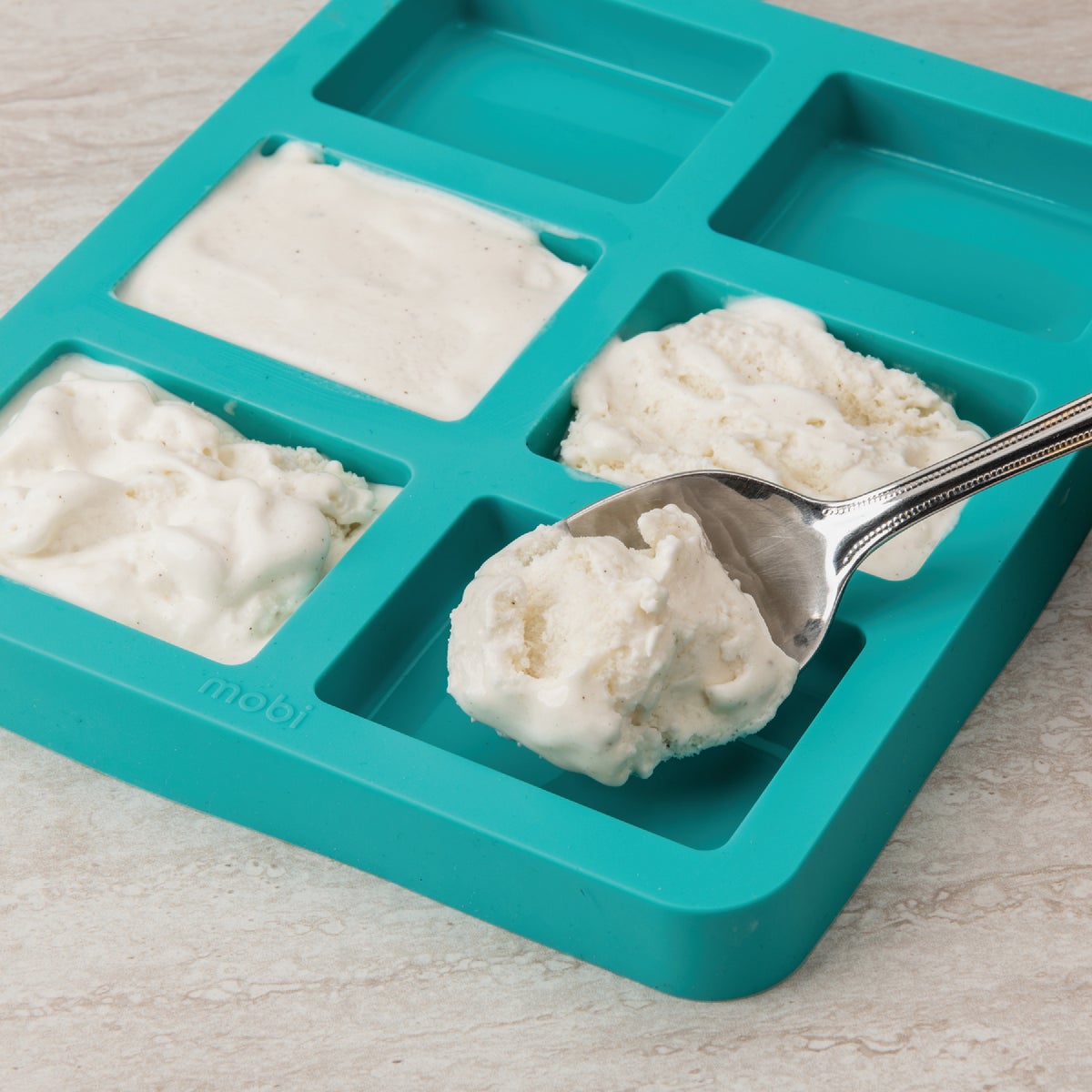 Mobi Shark Shaped Ice Cream Sandwich Maker Image 3
