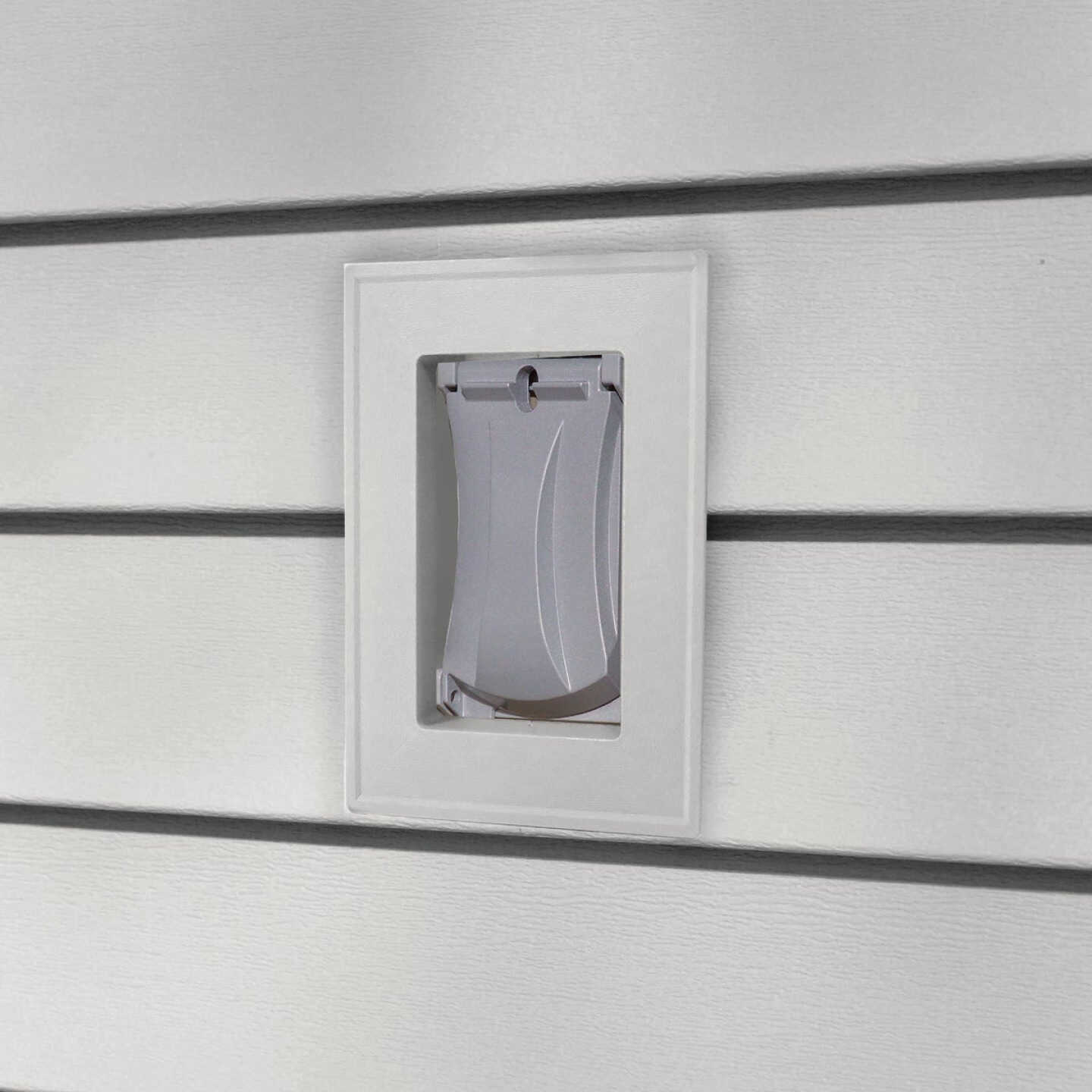 Ply Gem 5-1/4" x 7" White Vinyl Mounting Blocks Image 1