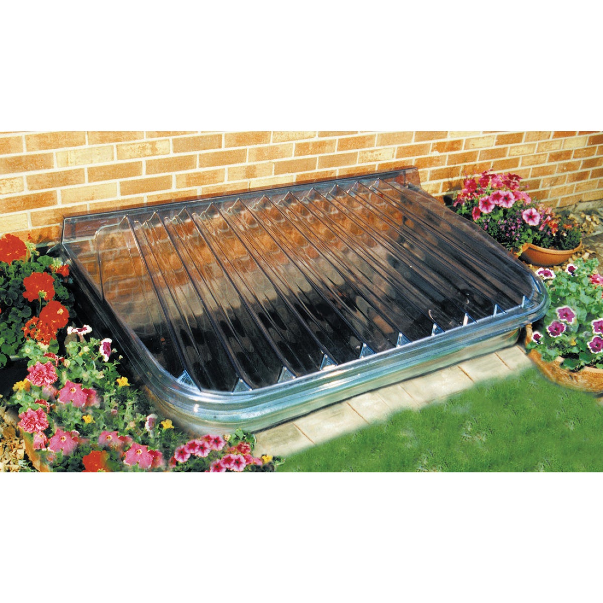 Shape Products 44 In. x 38 In. Square Ribbed Style Window Well Flat Cover