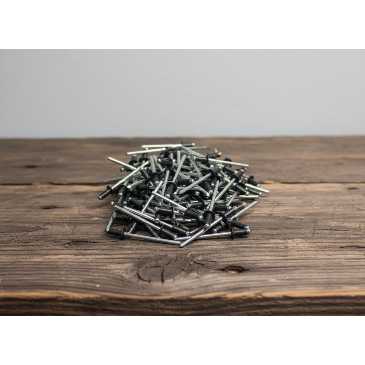 Spectra Metals 1/8 In. Dia. x 3/8 In. Black POP Rivets (100-Pack) Image 2