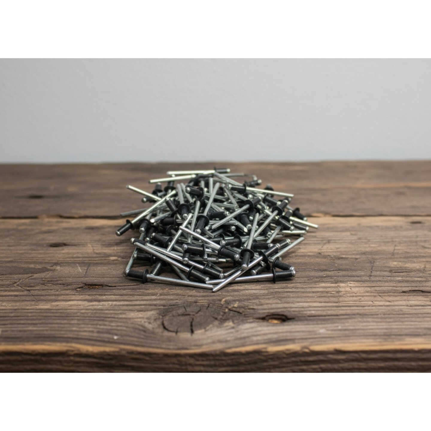 Spectra Metals 1/8 In. Dia. x 3/8 In. Black POP Rivets (100-Pack) Image 2