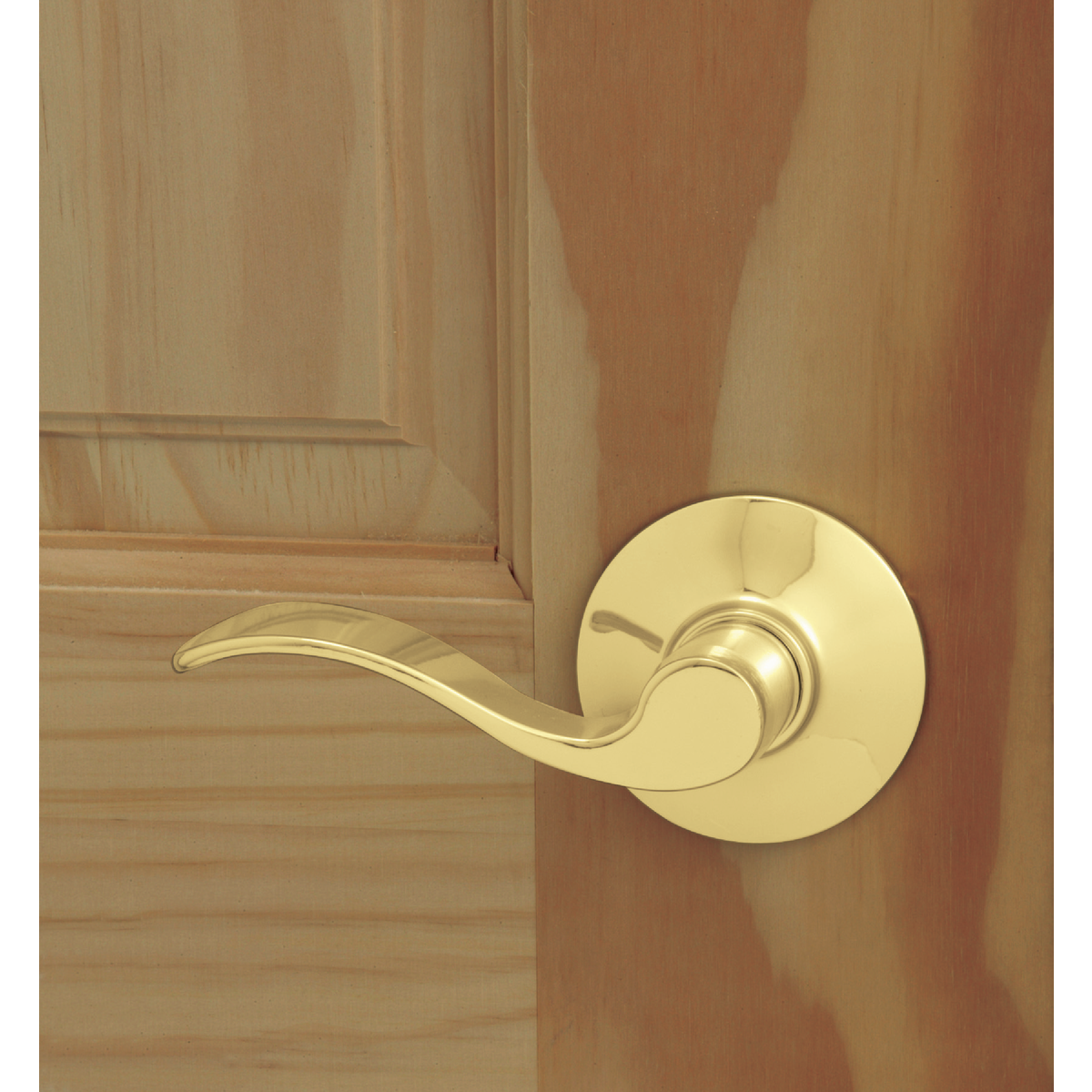 Schlage Accent Bright Brass Passage Door Lever Image 2