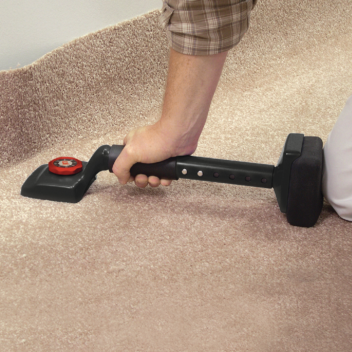 Roberts 19 In. to 23 In. Carpet Knee Kicker Image 2