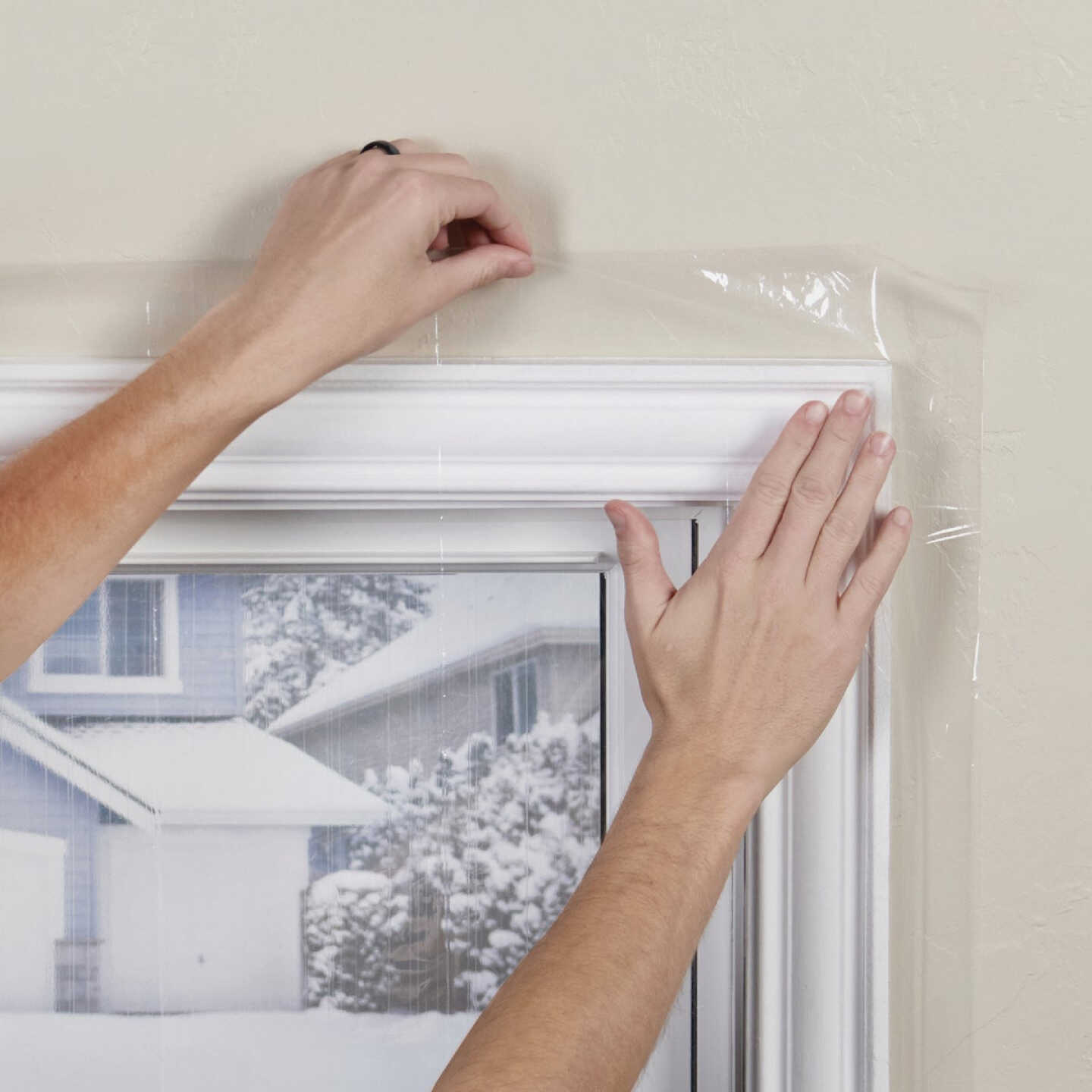 M-D Building Products Polar Block 62 In. x 210 In. Clear Plastic 5-Window Insulation Kit Image 4