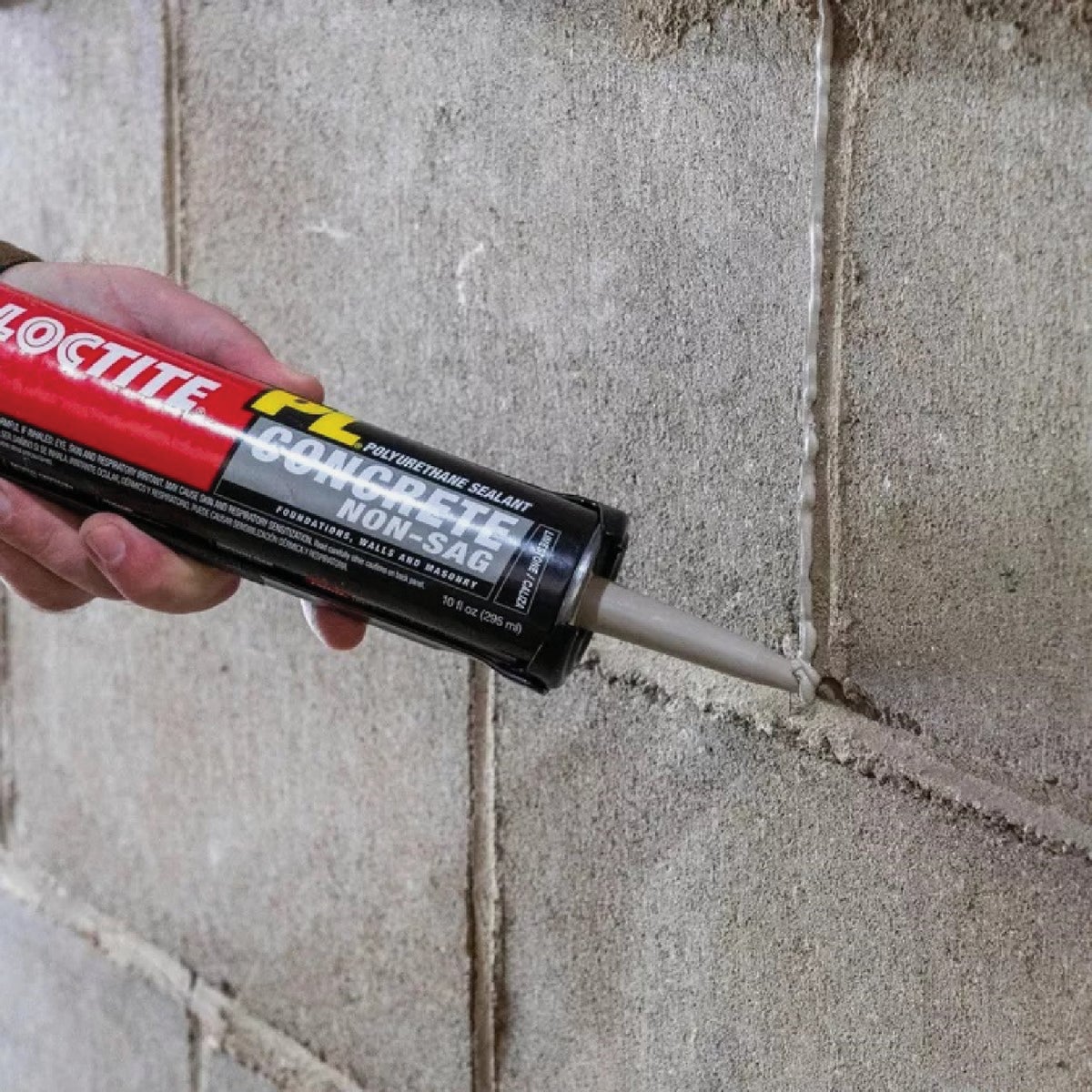 Loctite PL 10 Oz. Concrete Non-Sag Limestone Polyurethane Sealant Image 2