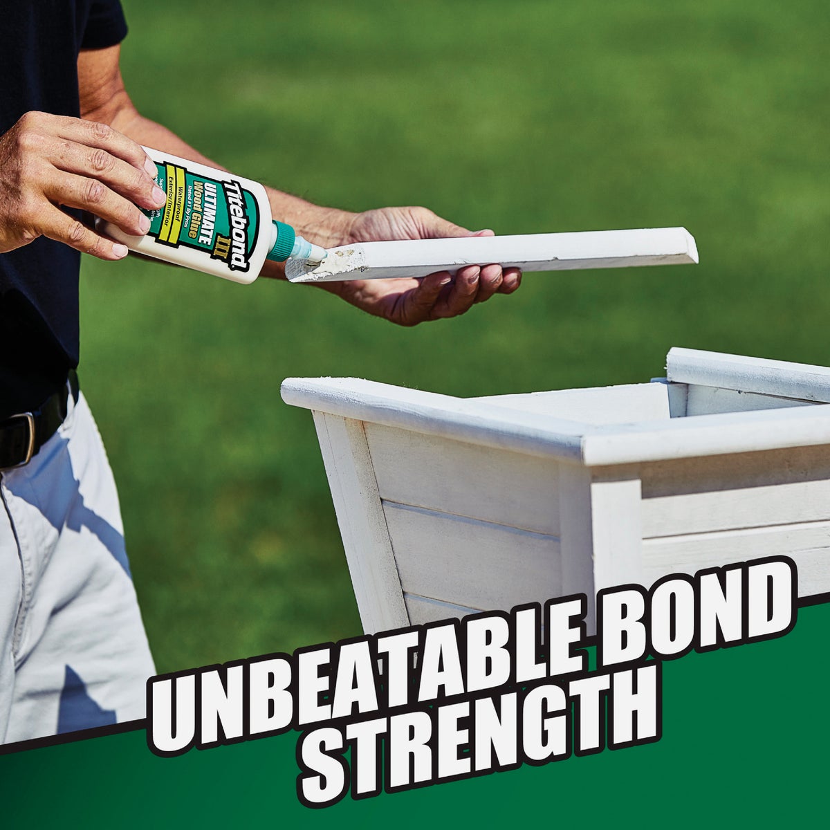 Titebond III 1 Gal. Ultimate Waterproof Wood Glue Image 3