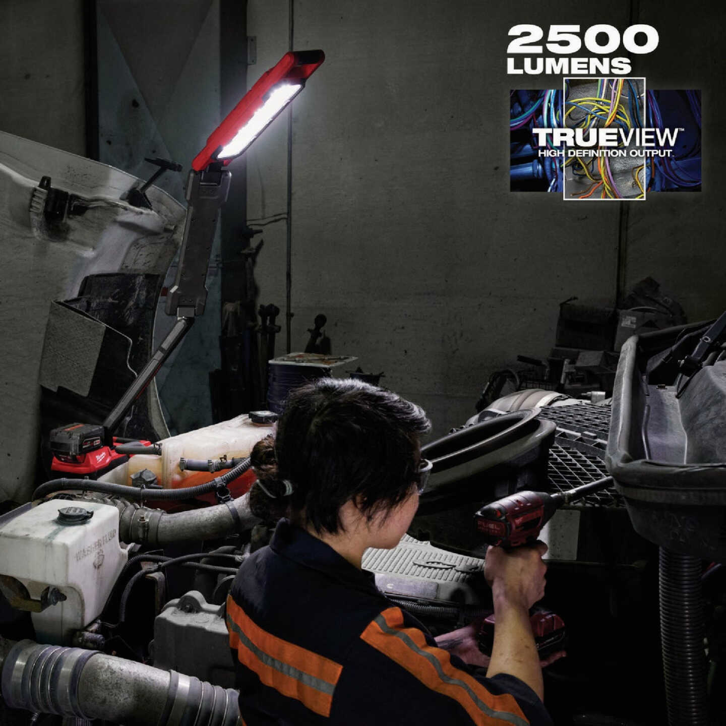 Milwaukee M18 Magnetic Extendable Boom Light Image 5