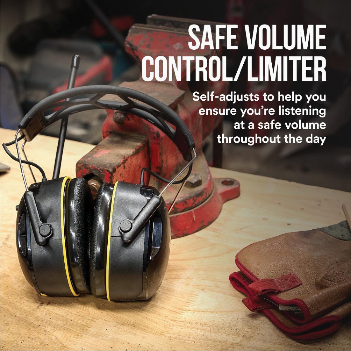 3M WorkTunes Connect + 26 dB AM/FM Wireless Bluetooth Earmuffs Image 5