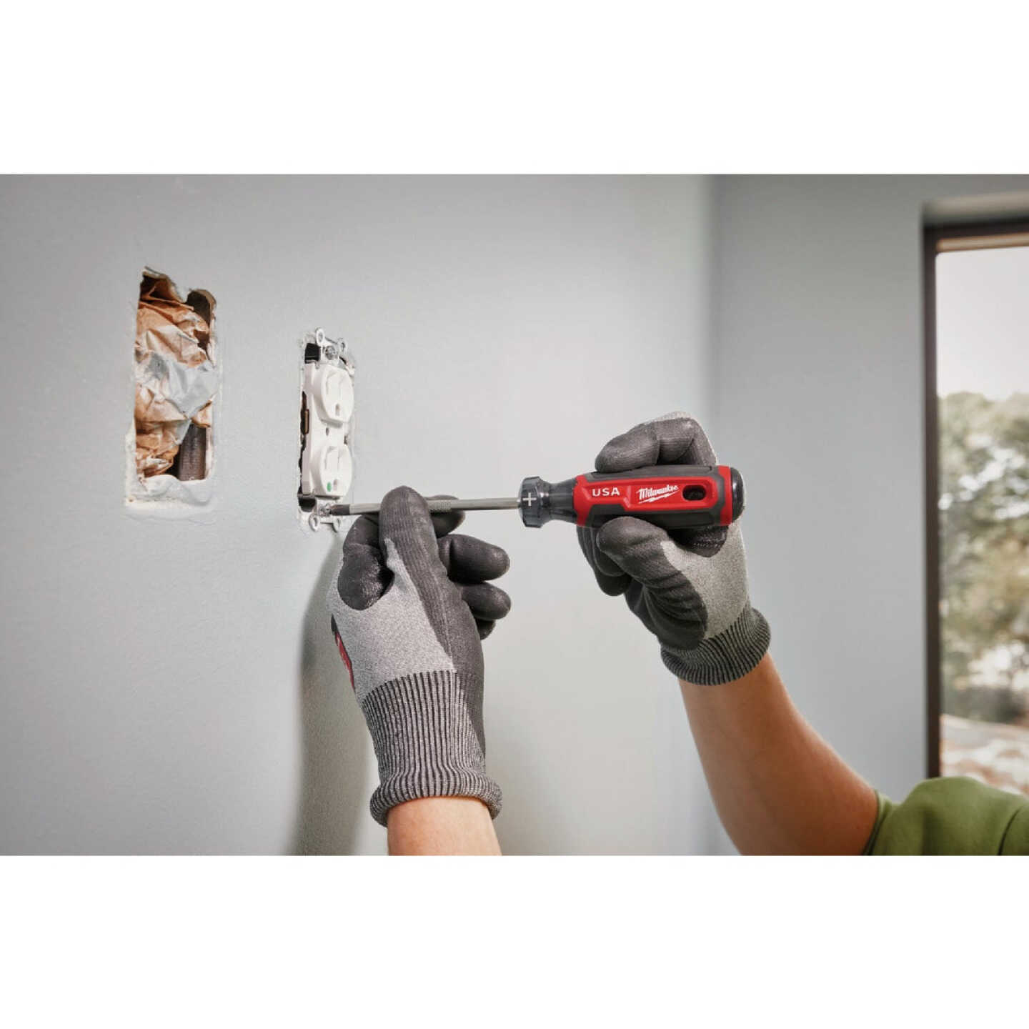 Milwaukee Cushion Grip Screwdriver Set (4-Piece) Image 6