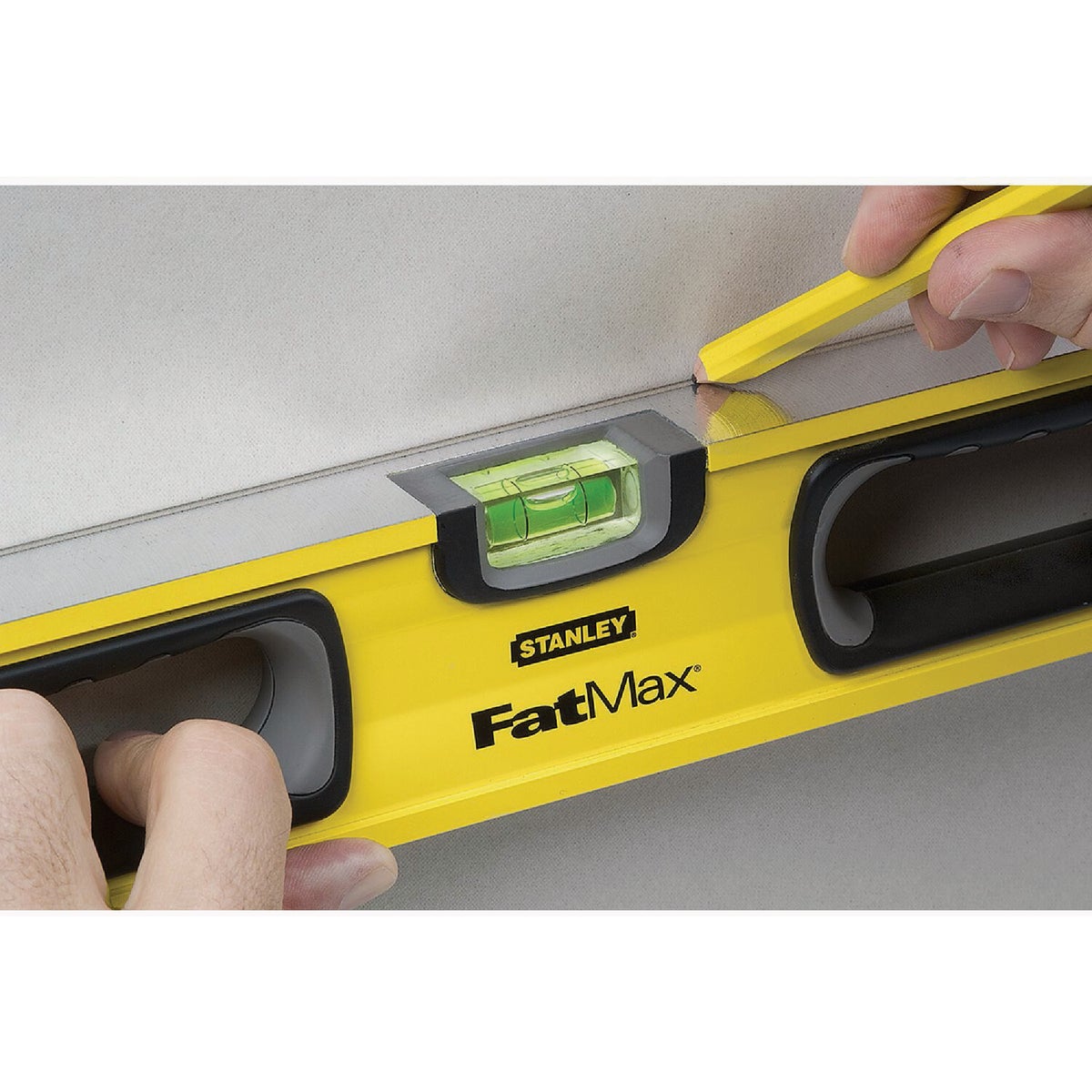 Stanley FatMax 24 In. Non-Magnetic Aluminum Box Level Image 2