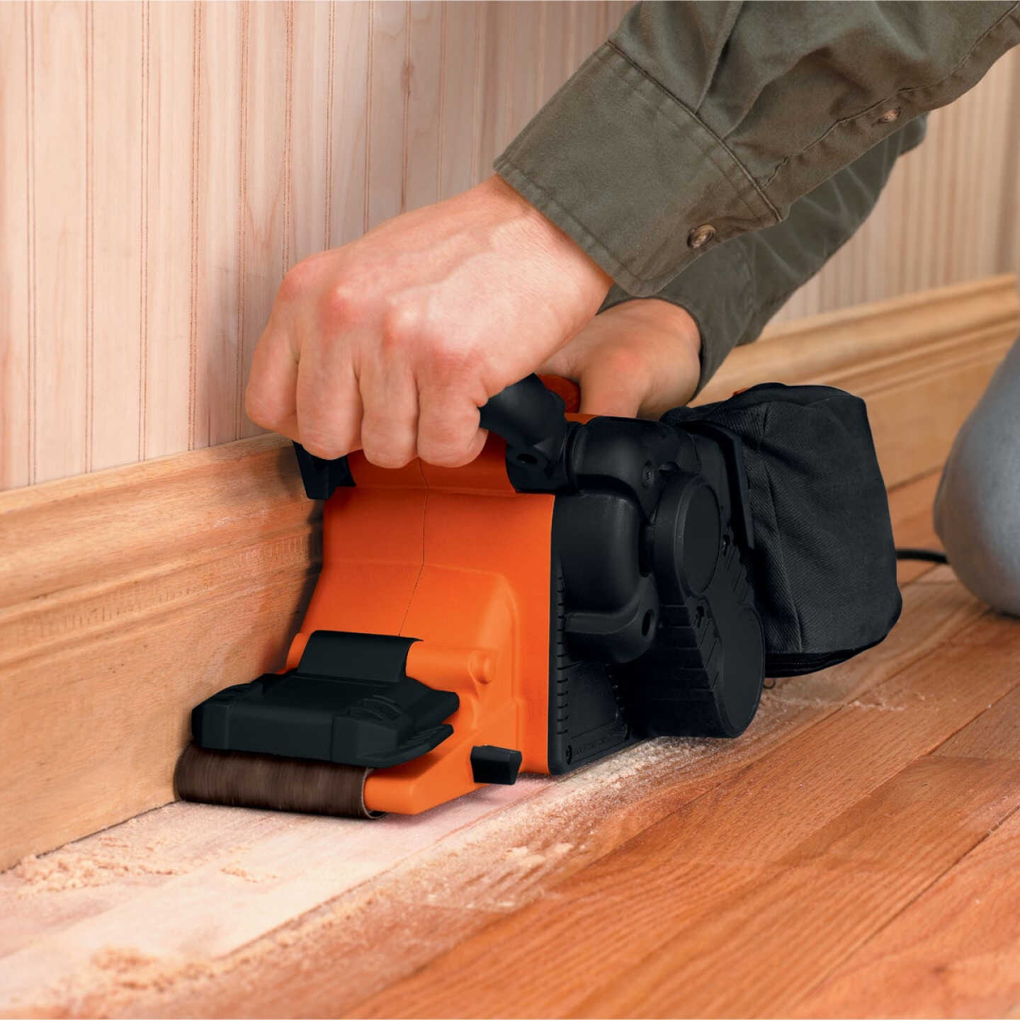 Black & Decker 3 In. x 21 In. Dragster Belt Sander Image 4