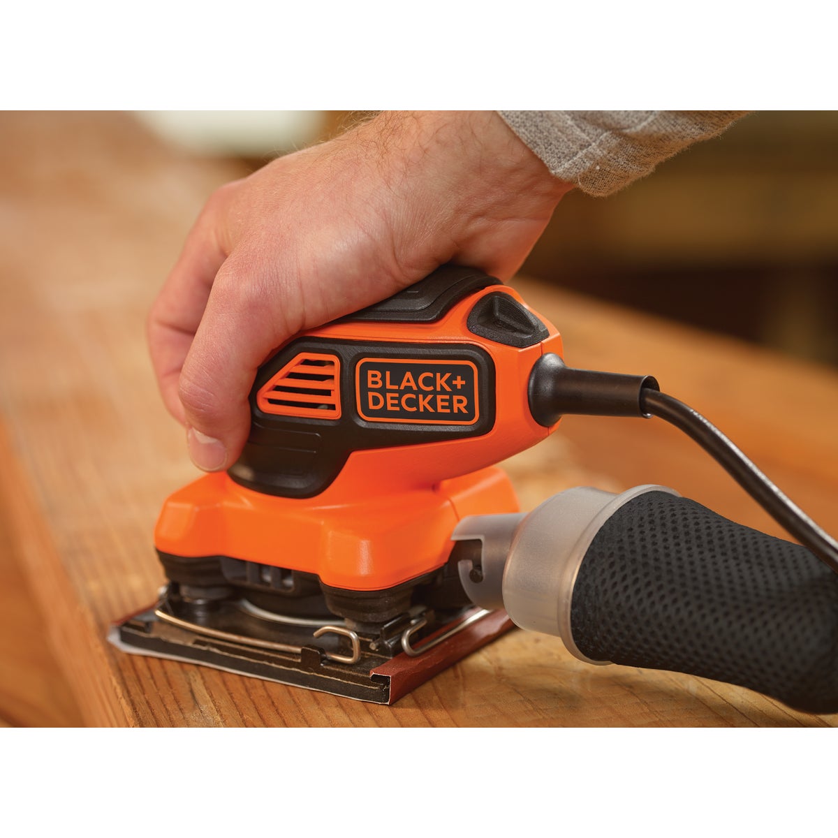 Black & Decker 1/4 Sheet 2.0A Finish Sander Image 3