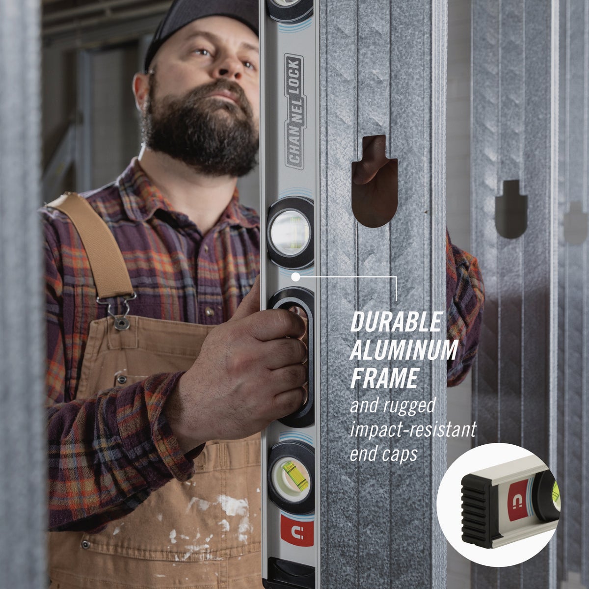 Channellock 24 In. Magnetic I-Beam Level Image 3