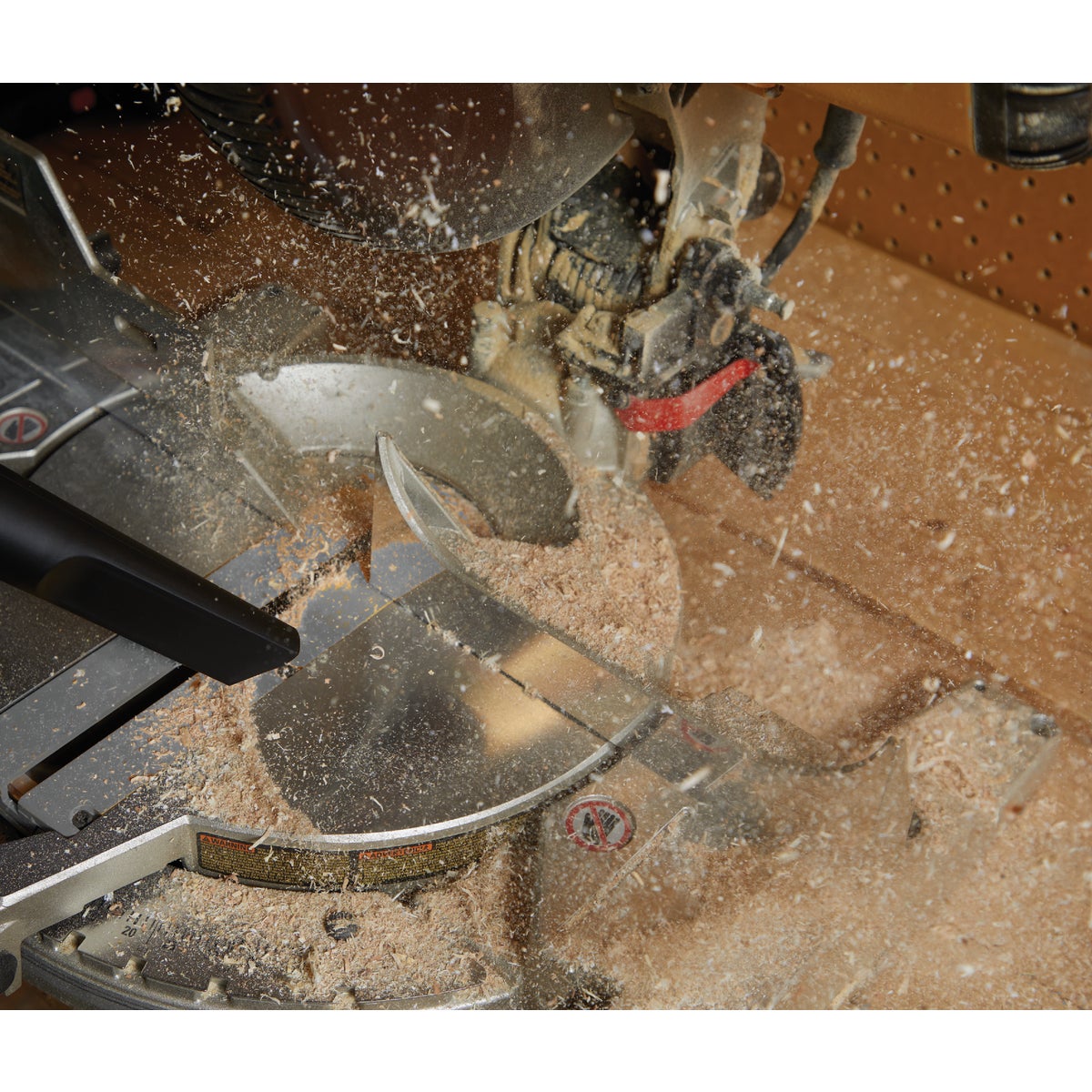 Channellock 8 Gal. 4.0-Peak HP Wet/Dry Vacuum Image 2