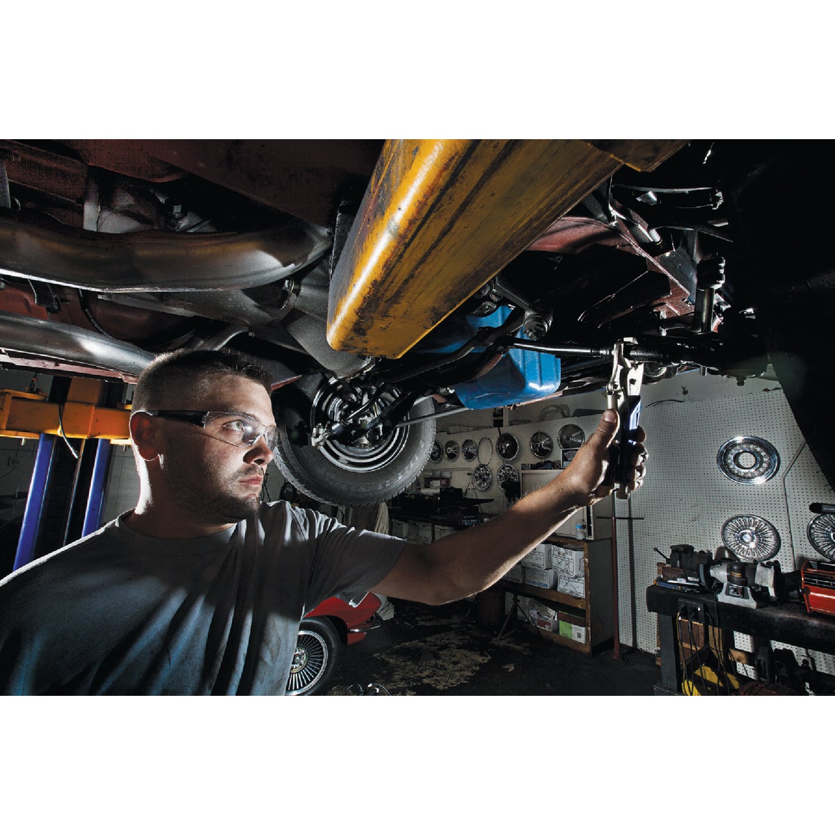 Irwin Vise-Grip The Original 10 In. Curved Jaw Locking Pliers (without Wire Cutter) Image 2