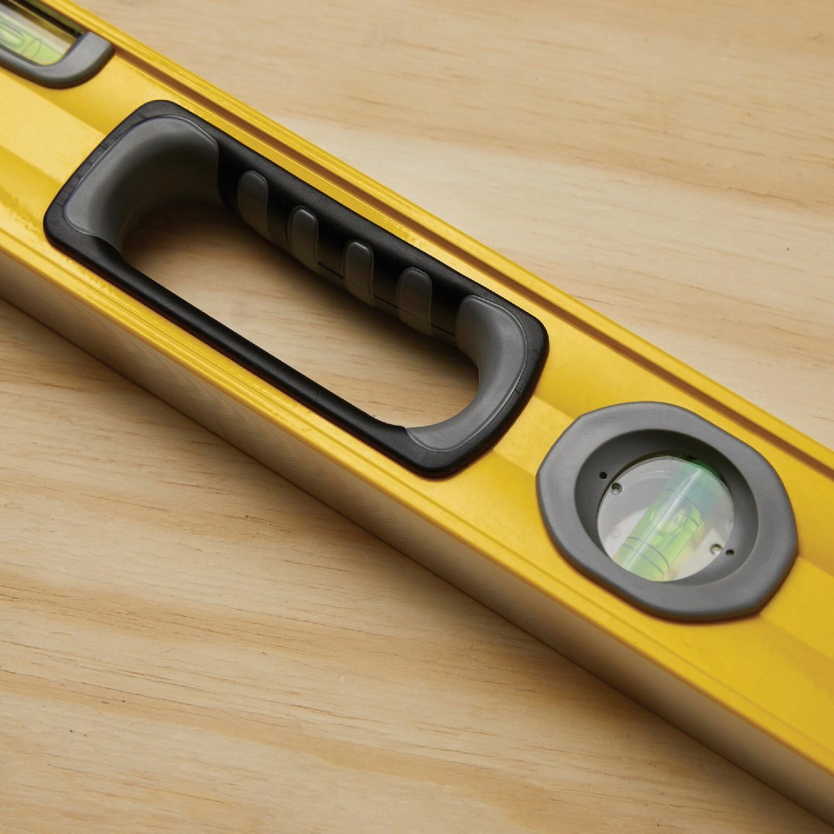Stanley FatMax 48 In. Non-Magnetic Aluminum Box Level Image 4