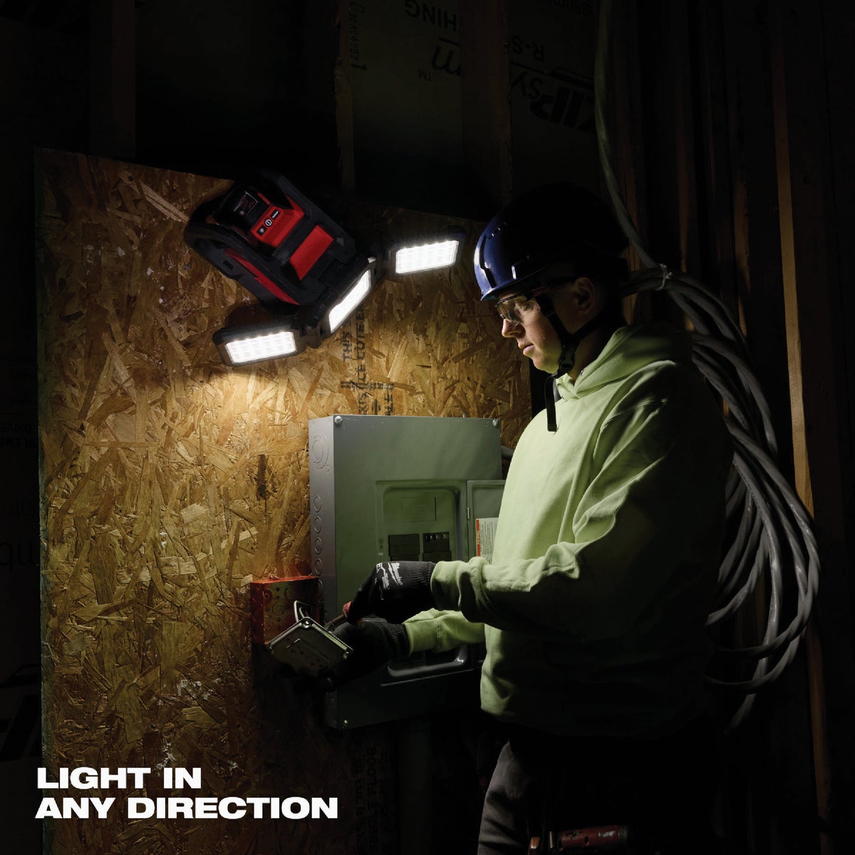 Milwaukee ROVER M18 Dual Power Triple-Panel Flood & Area Light (Tool Only) Image 8