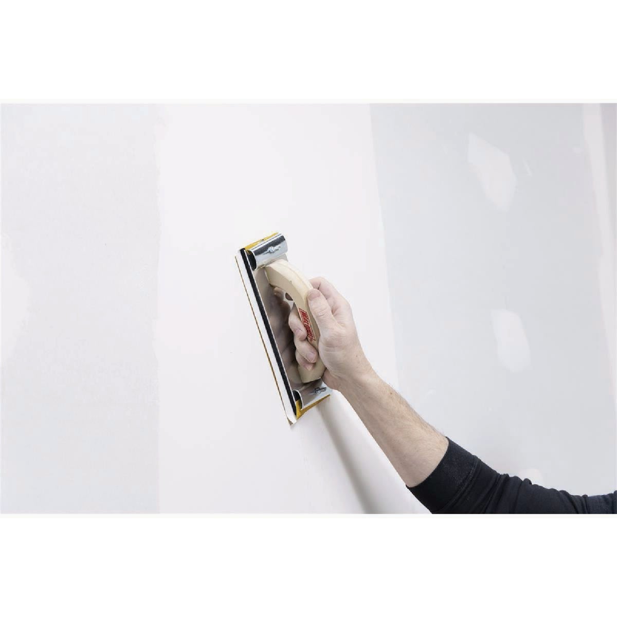 Marshalltown Wal-Board Tools 3-1/4 In. x 9-1/2 In. Lightweight Drywall Hand Sander Image 2
