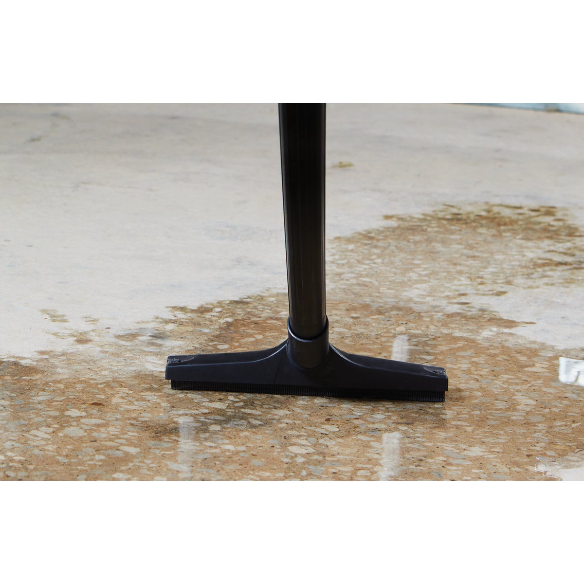 Channellock 8 Gal. 4.0-Peak HP Wet/Dry Vacuum Image 9