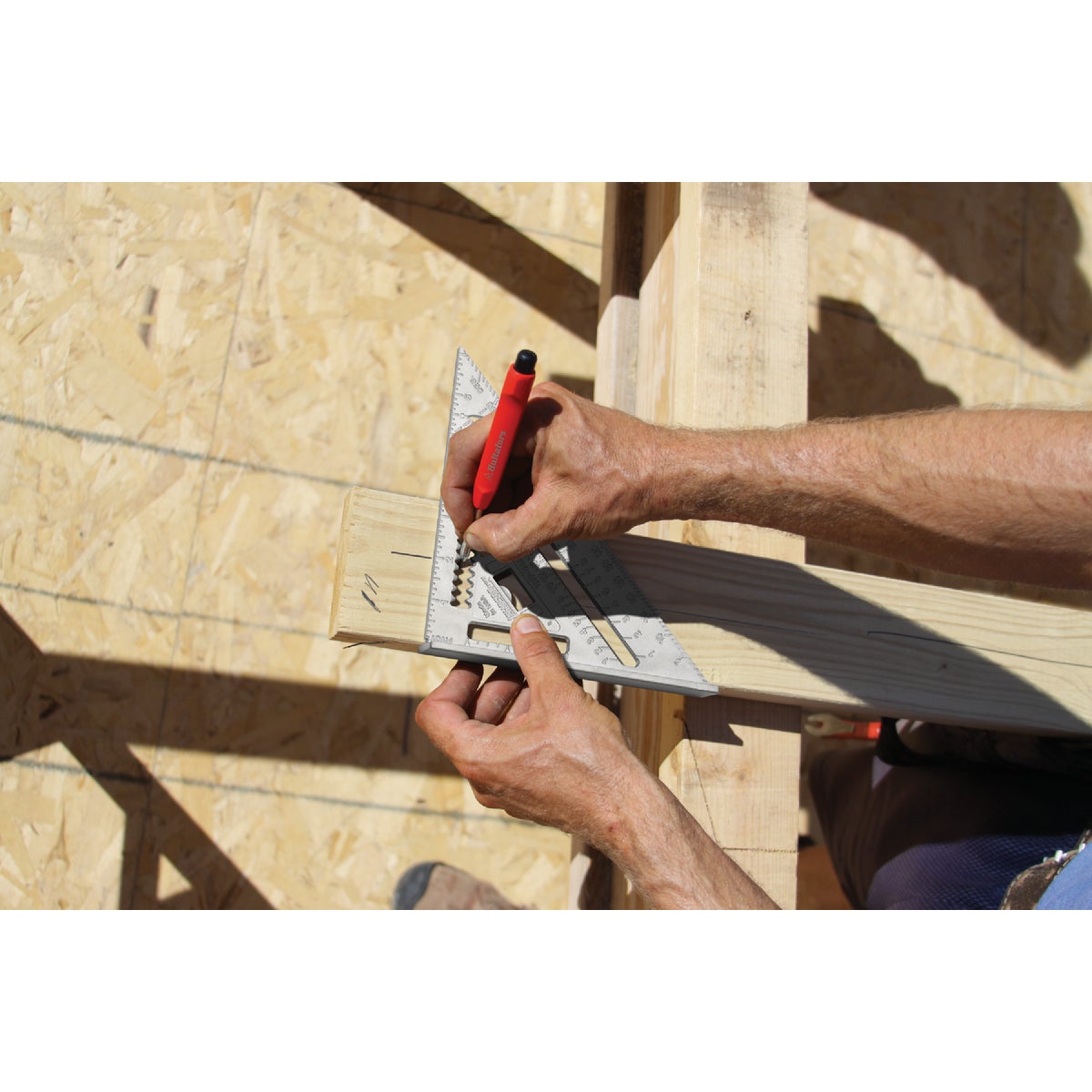 Johnson Level Johnny Square 7 In. Aluminum Rafter Square Image 2