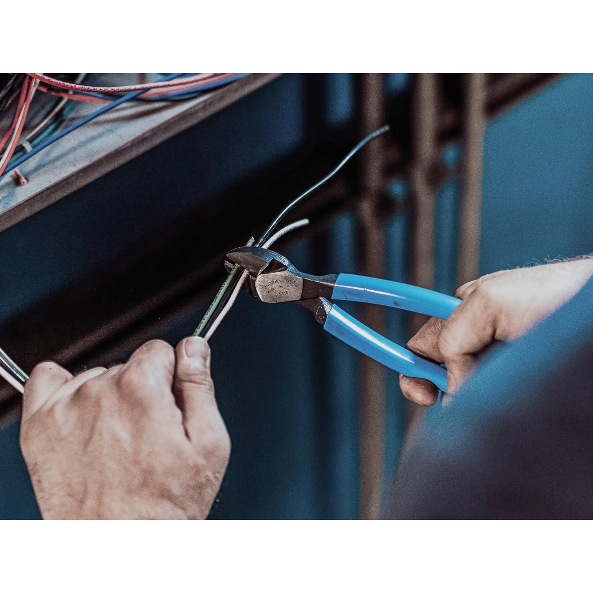 Channellock 8 In. High Leverage Diagonal Cutting Plier Image 2