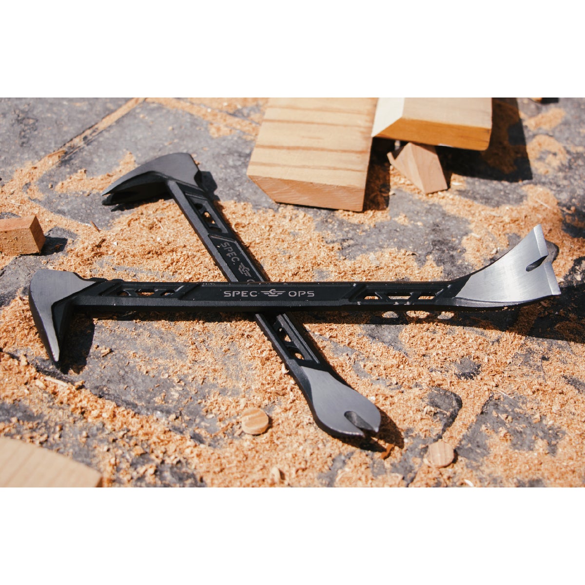 Spec Ops 11 In. High-Carbon Steel Nail Puller Cats Paw Pry Bar Image 5
