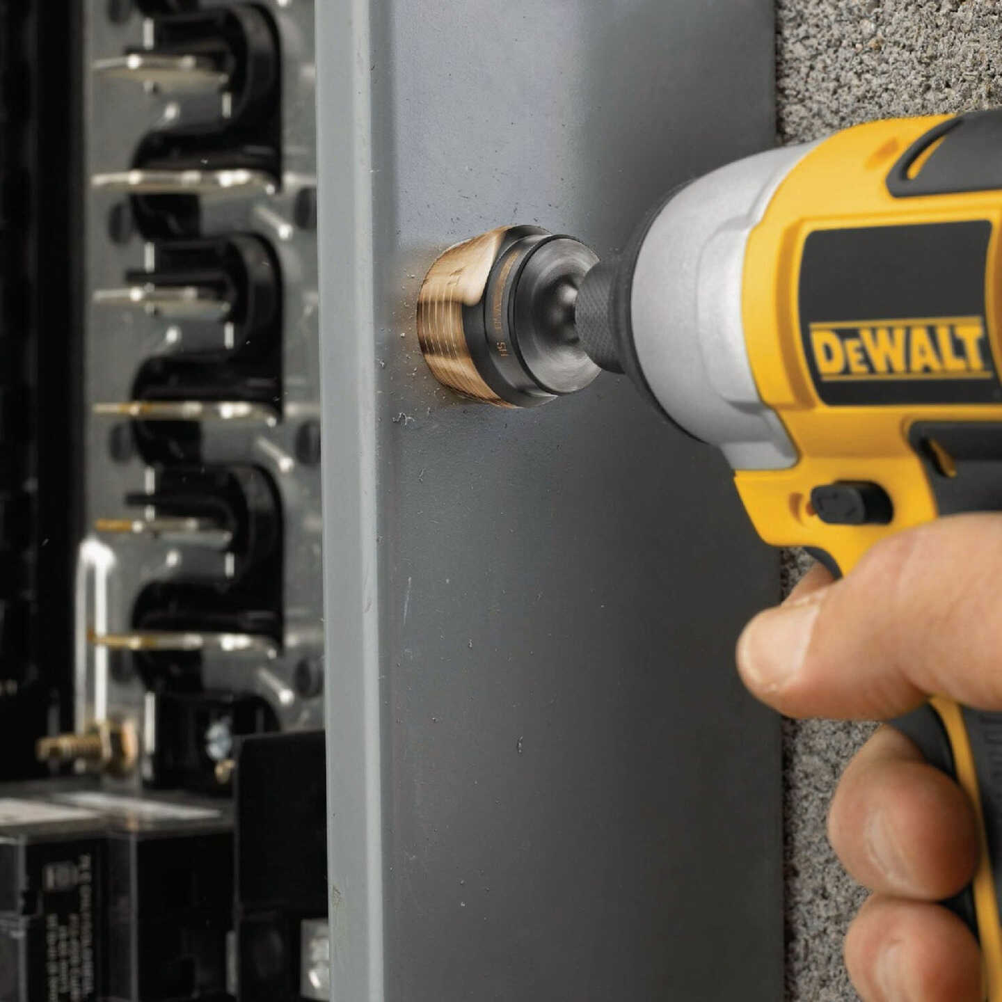 DEWALT 7/8 In. - 1-1/8 In. Impact Ready Step Drill Bit Image 2