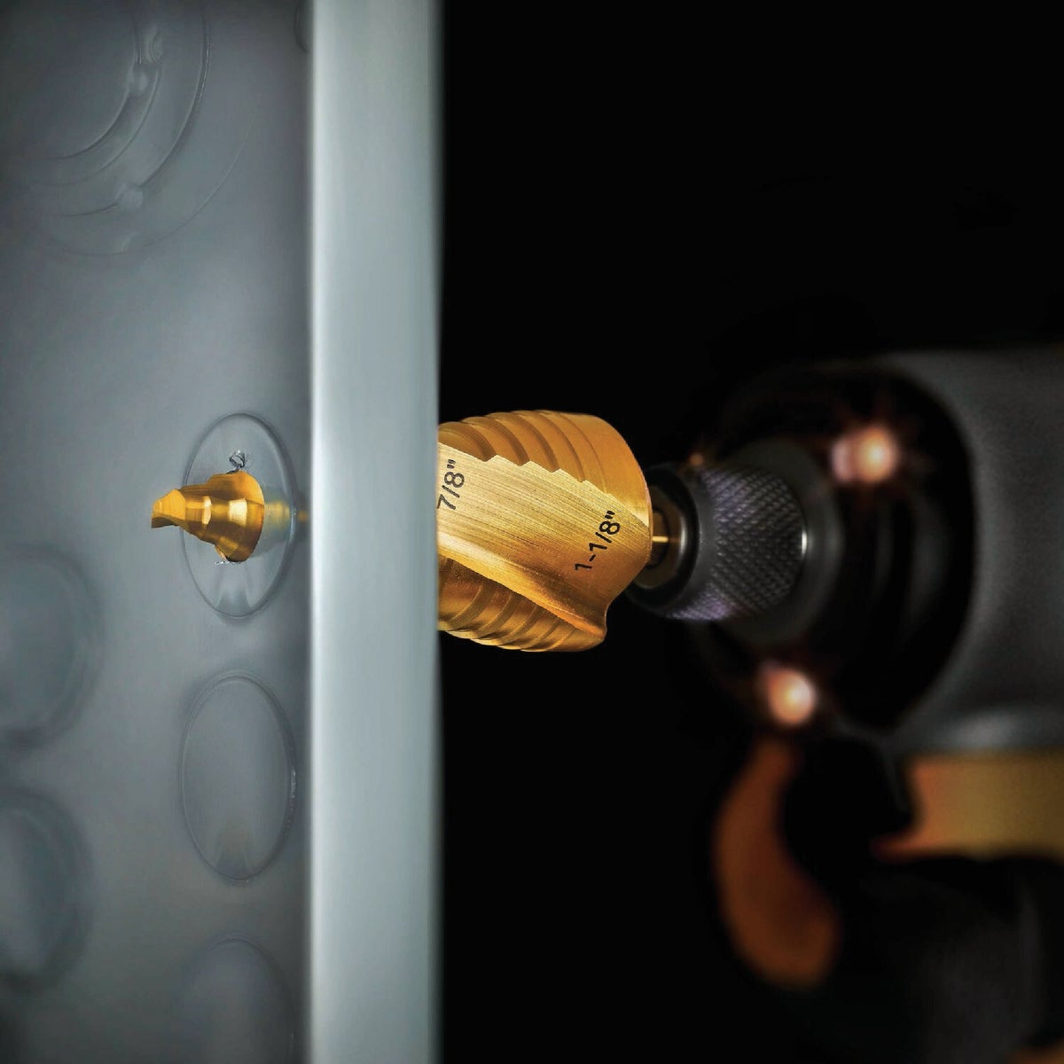DEWALT  7/8 In. - 1-1/8 In. Impact Ready Step Drill Bit Image 3