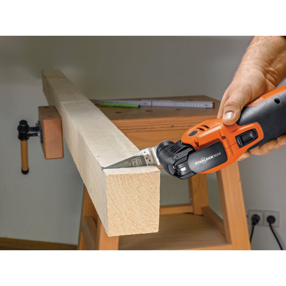 Fein MultiMaster MM 700 Max 3.75-Amp Oscillating Tool Kit Image 3