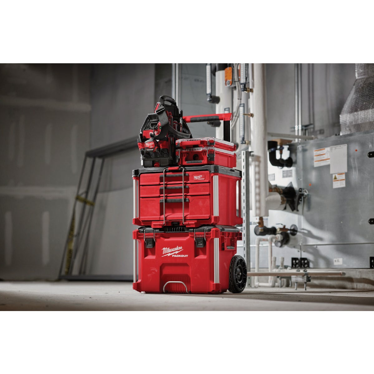 Milwaukee PACKOUT Multi-Depth 3-Drawer Tool Box, 50 Lb. Capacity Image 3