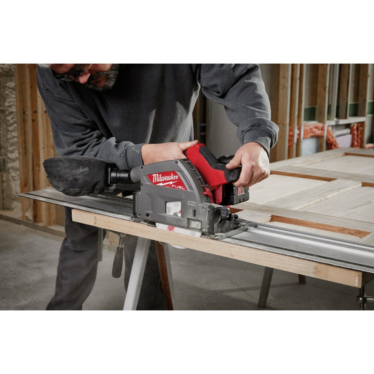 Milwaukee Guide Rail Clamps Image 5