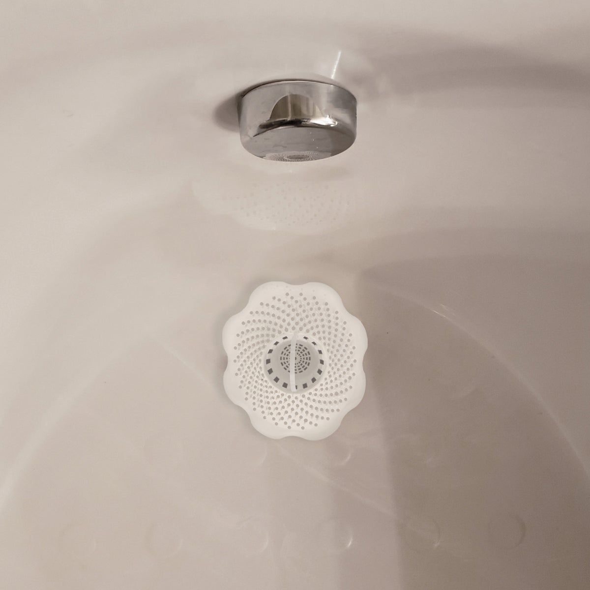 Danco Standard Size PVC Lift Out Tub Drain Strainer Image 2