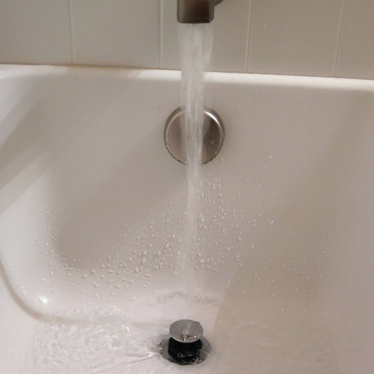 Danco 1-1/2 In. 2-in-1 Hair Catcher and Tub Drain Strainer with Chrome Finish Image 3