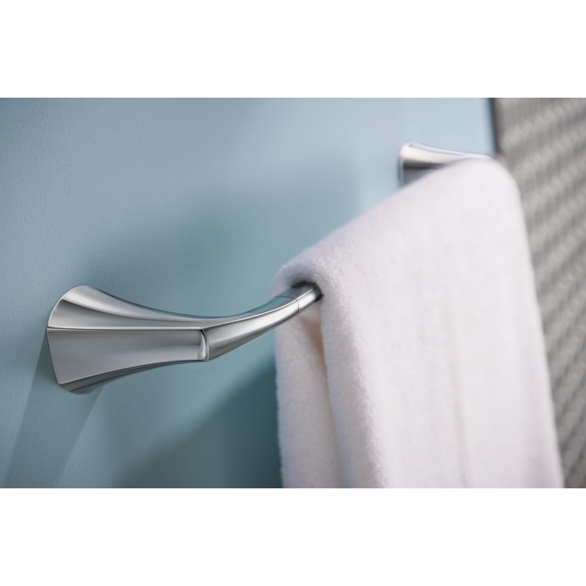 Moen Lindor 24 In. Towel Bar, Chrome Image 2