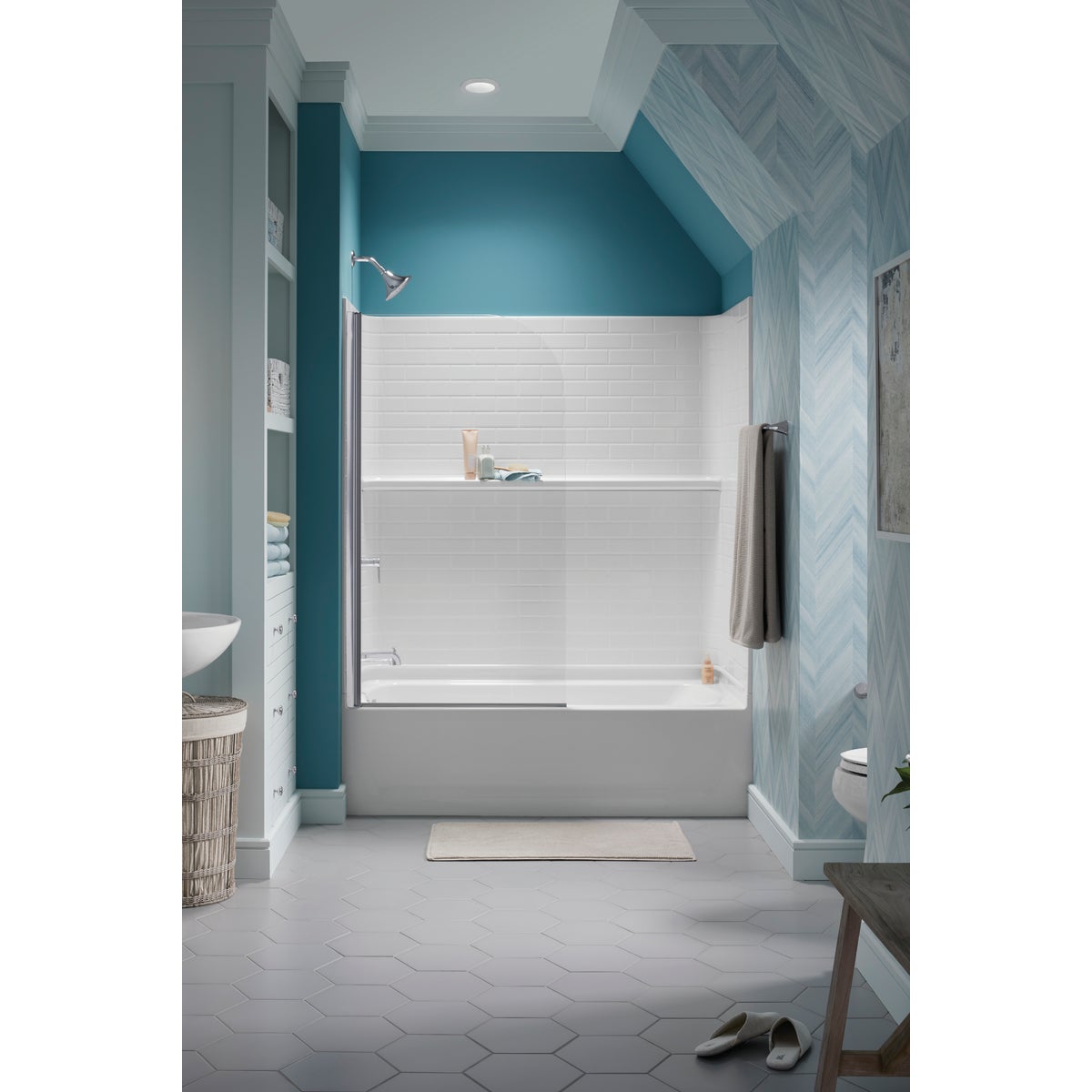 Sterling Traverse 60-1/8 In. L X 33-1/4 In. W x 58-1/4 In. H 4-Piece Tub & Shower Wall Set in White Image 2