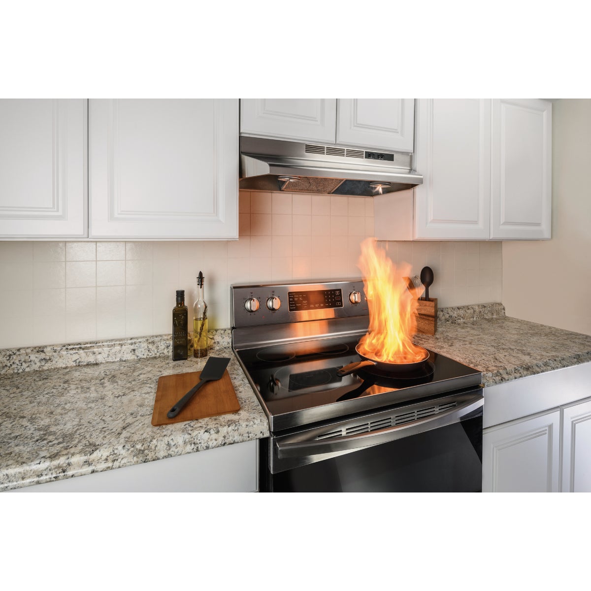 StoveTop FireStop Automatic Cooktop Rangehood Fire Suppressor Image 2