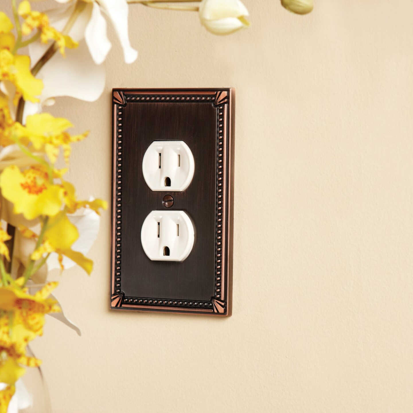 Amerelle Imperial Bead 1-Gang Cast Metal Outlet Wall Plate, Aged Bronze Image 3
