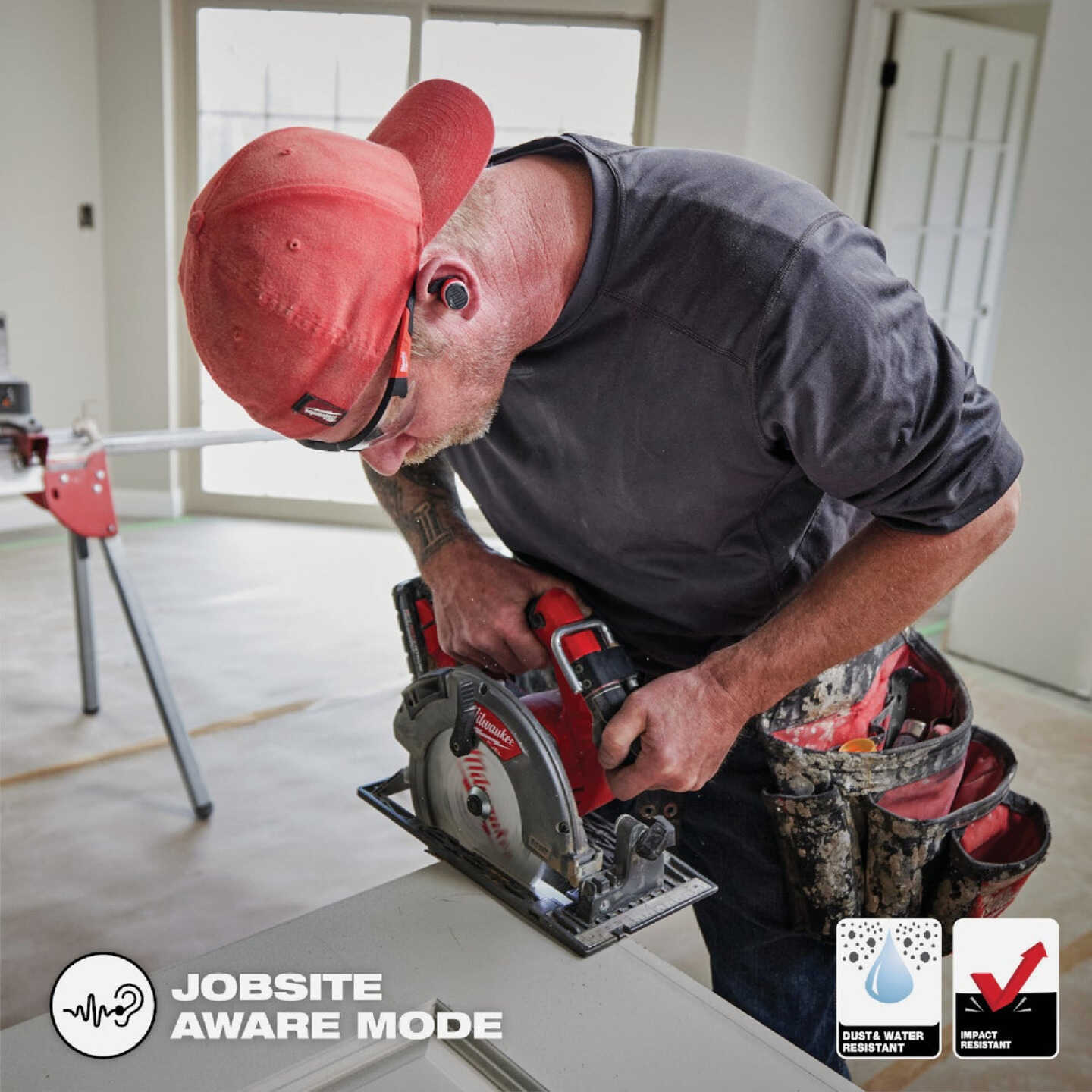 Milwaukee REDLITHIUM USB Bluetooth Jobsite Earbuds Image 5