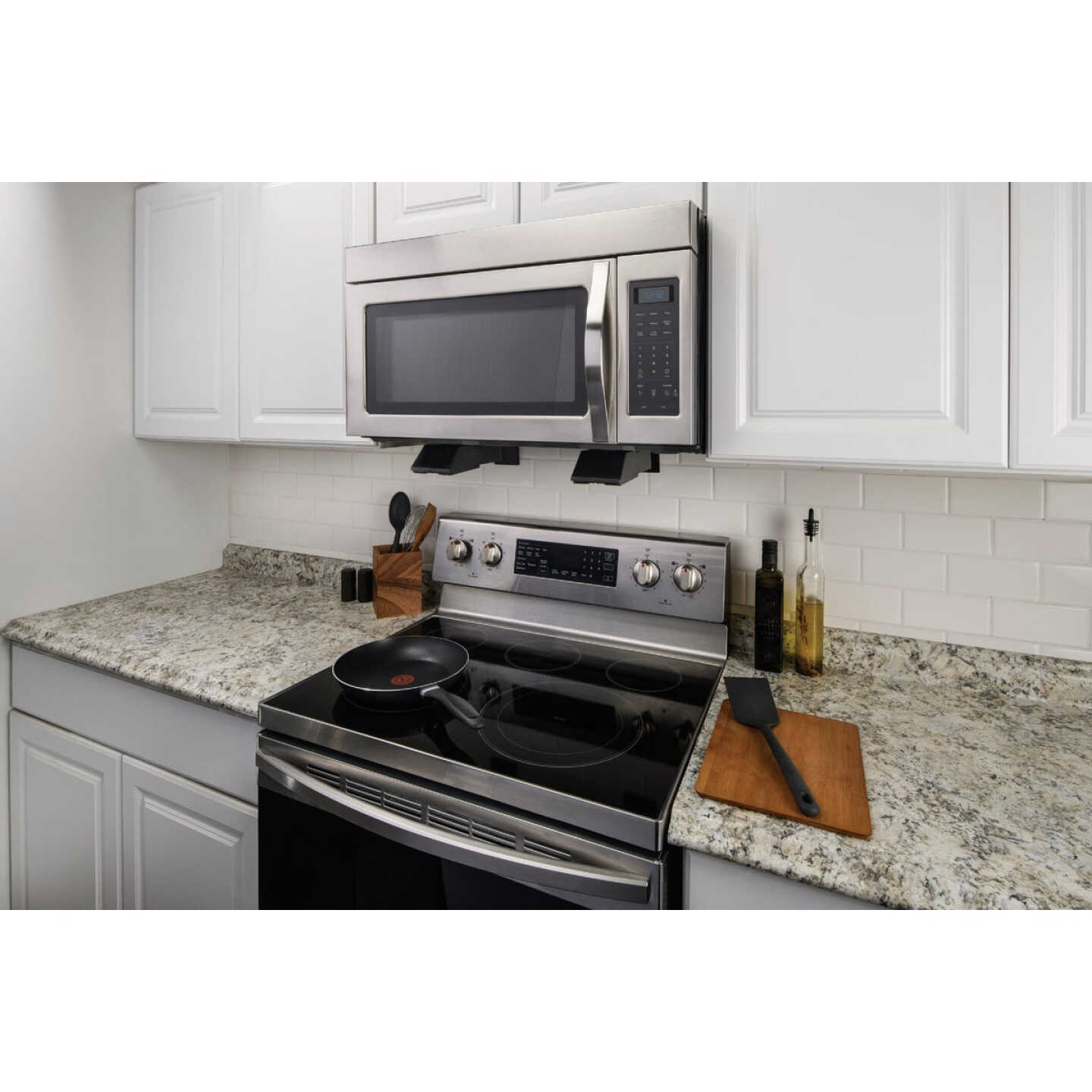 StoveTop FireStop Automatic Cooktop Microhood Fire Suppressor Image 2