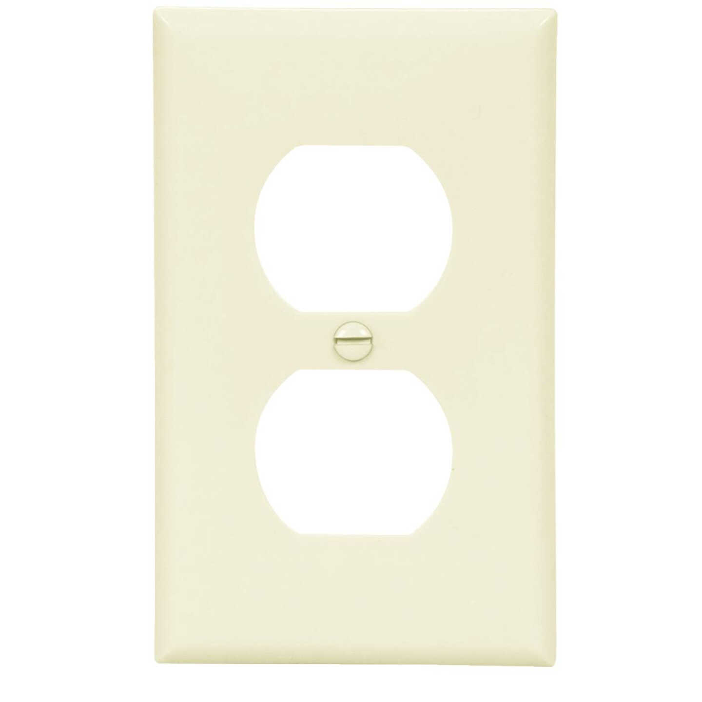 LT ALM OUTLET WALLPLATE Image 1