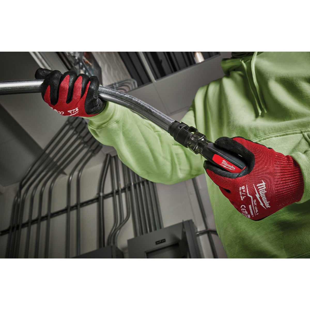 Milwaukee 7-In-1 Conduit Reamer with ECX Bit Image 5