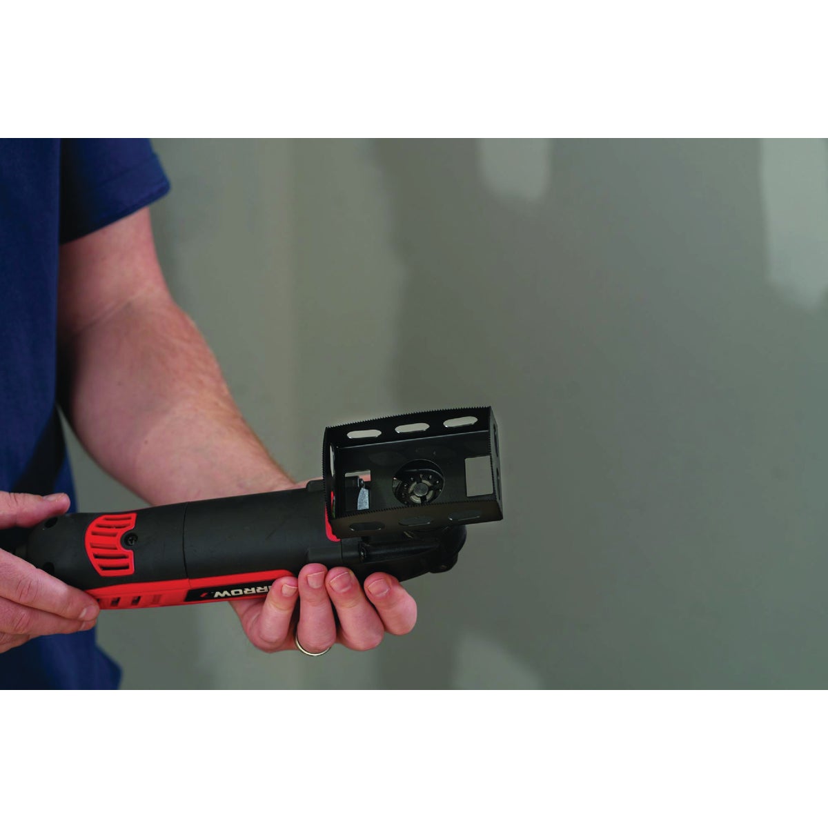 Arrow 4 In. x 3-3/4 In. Double Gang Box Cutter Image 4