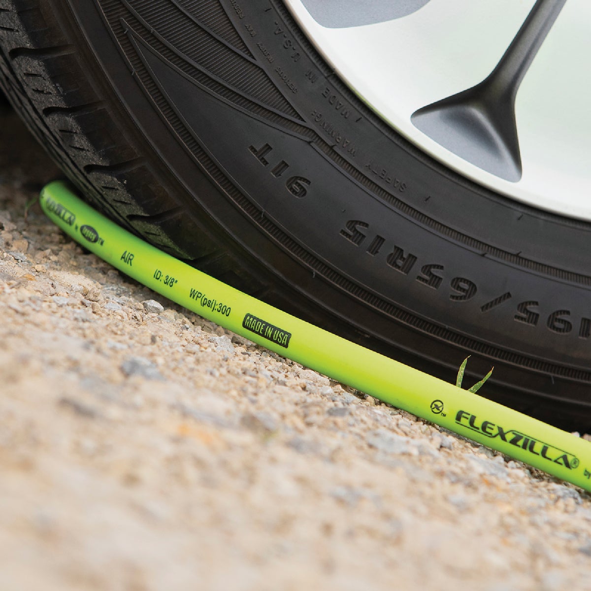 Flexzilla 3/8 In. x 50 Ft. Polymer-Blend Air Hose with 1/4 In. MNPT Fittings Image 6