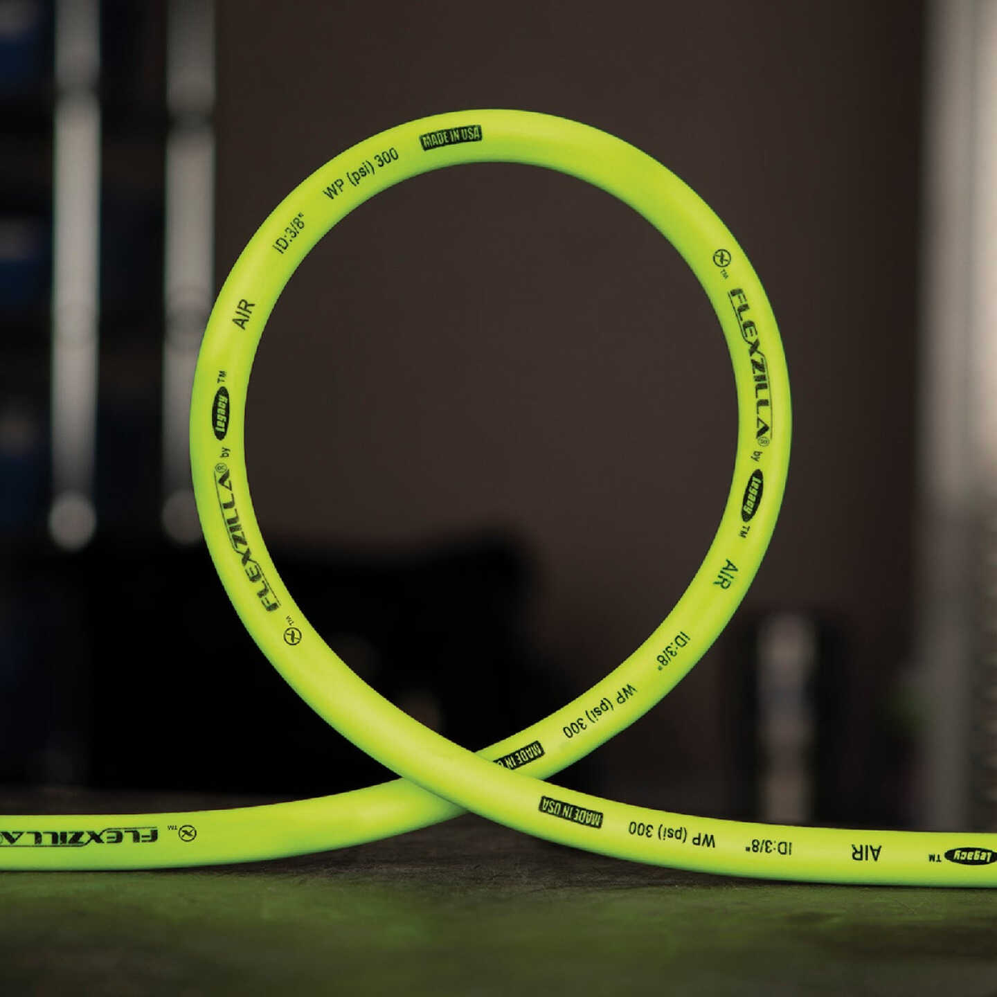 Flexzilla 3/8 In. x 25 Ft. Polymer-Blend Air Hose with 1/4 In. MNPT Fittings Image 5
