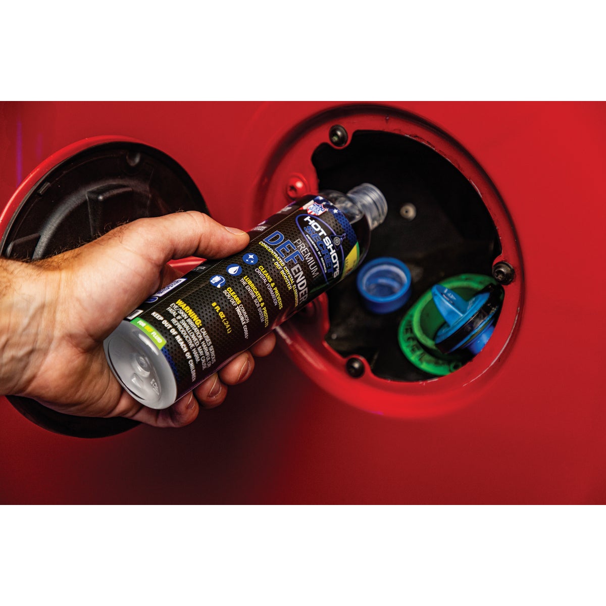 Hot Shot's Secret 8 Oz. DEFender Crystal Eliminator & DEF Booster Image 2