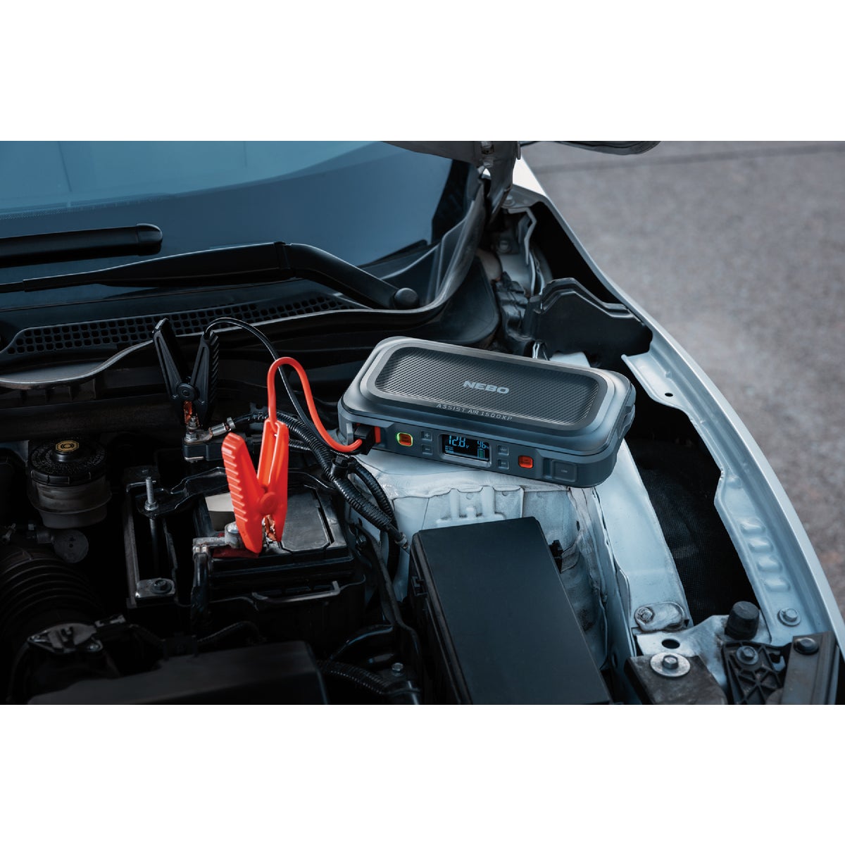 Nebo Assist Air 1500 Amp 12-Volt Jump Starter Image 4
