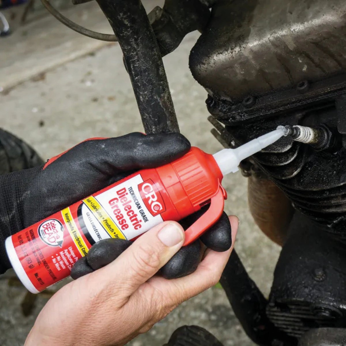 CRC Technician Grade Dielectric Grease, 3.3 Oz. Image 3