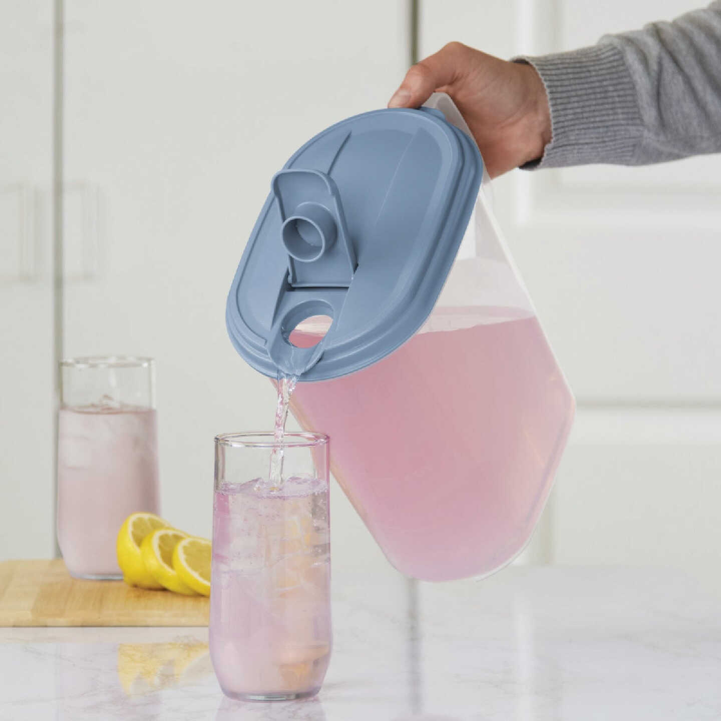 Sterilite 1 Gal. Pitcher Image 2