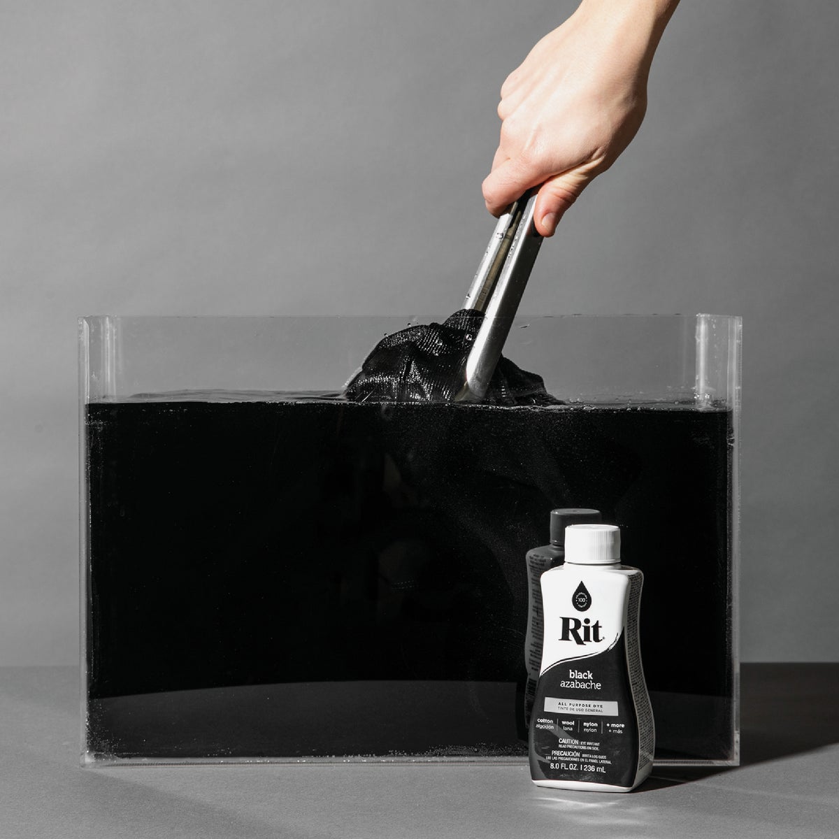 Rit Black 8 oz Liquid Dye Image 3