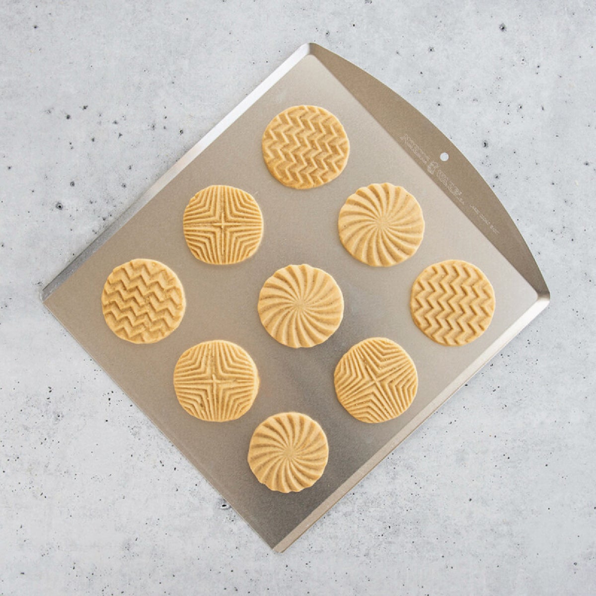 NordicWare Naturals 13 In. x 14 In. Classic Large Cookie Sheet Image 3